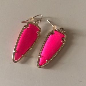 Kendra Scott Sky Magenta